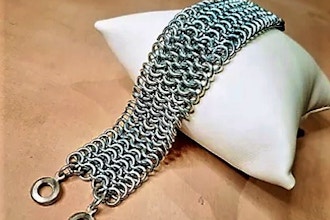Dragonscale Chainmaille Bracelet